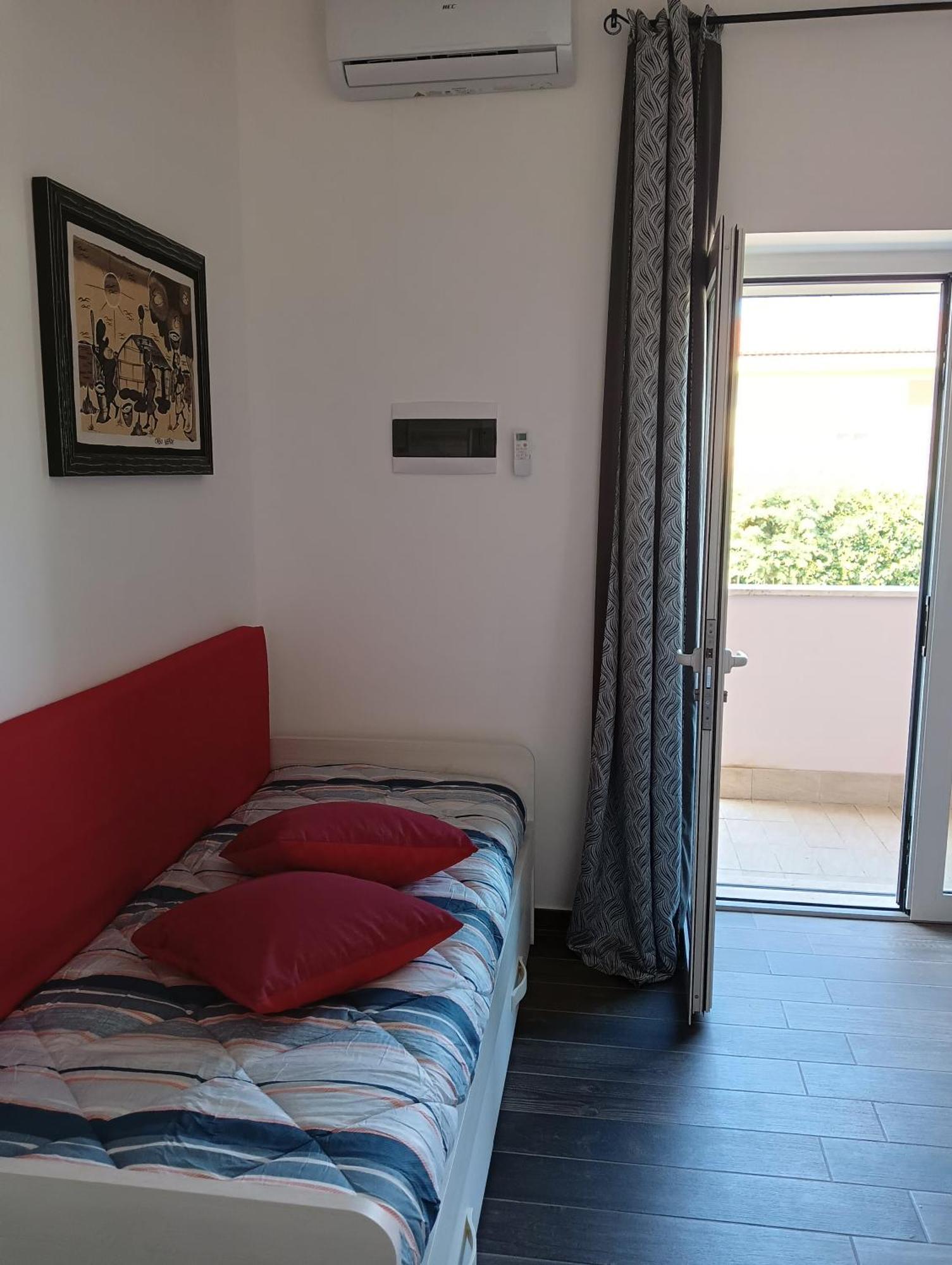 Big Mama Jungle Rooms Terracina Szoba fotó
